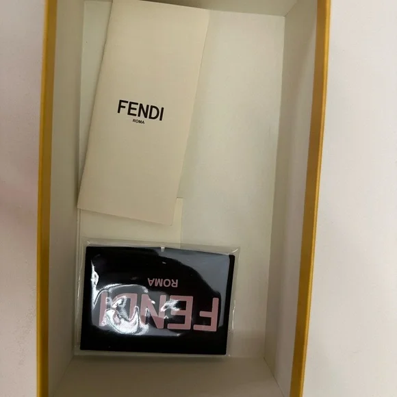 Fendi Oversized Rimless Square Sunglasses - Picture 11 of 12